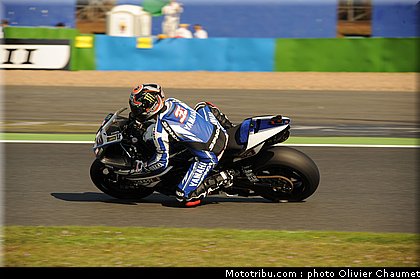 sbk_melandri_009_france_magny_cours_2011.jpg
