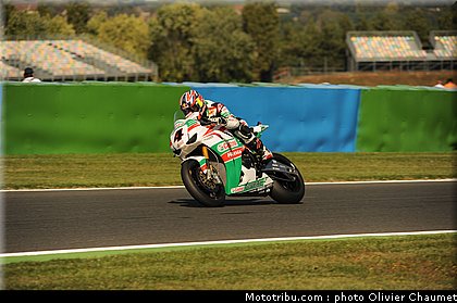 sbk_rea_001_france_magny_cours_2011.jpg