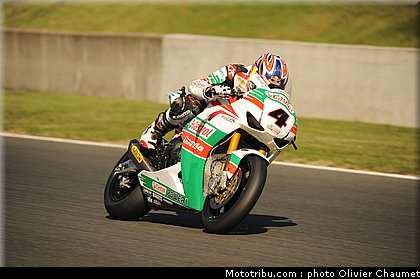 sbk_rea_004_france_magny_cours_2011.jpg