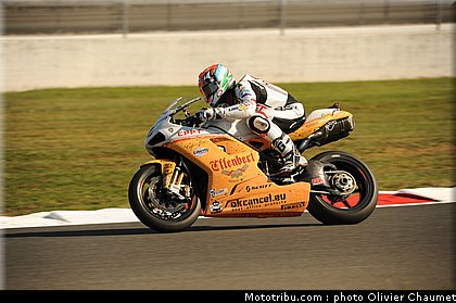 sbk_smrz_003_france_magny_cours_2011.jpg