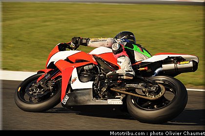 supersport_0002_france_magny_cours_2011.jpg