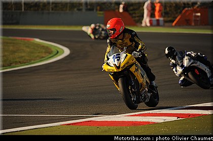 supersport_bulle_008_france_magny_cours_2011.jpg