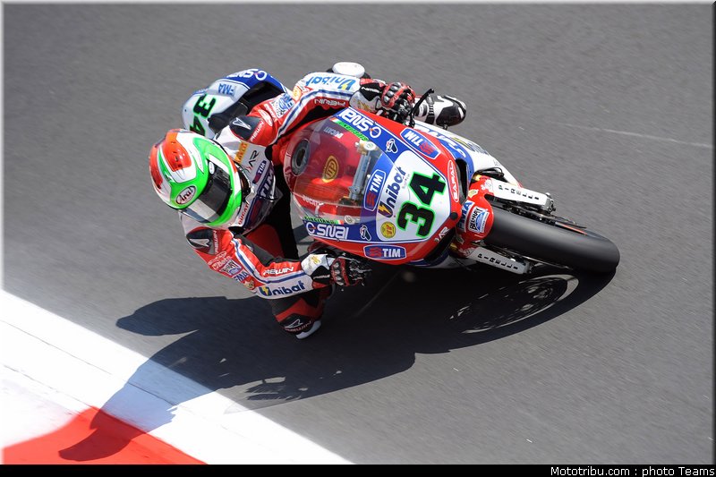 superbike_giugliano_002_italie_monza_2012