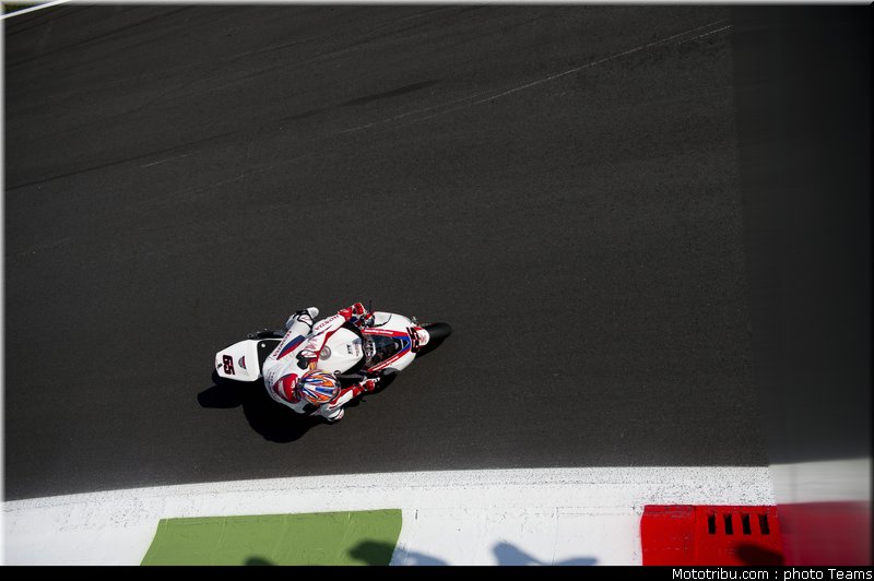 superbike_rea_009_italie_monza_2012