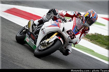 superbike_rea_010_italie_monza_2012.jpg