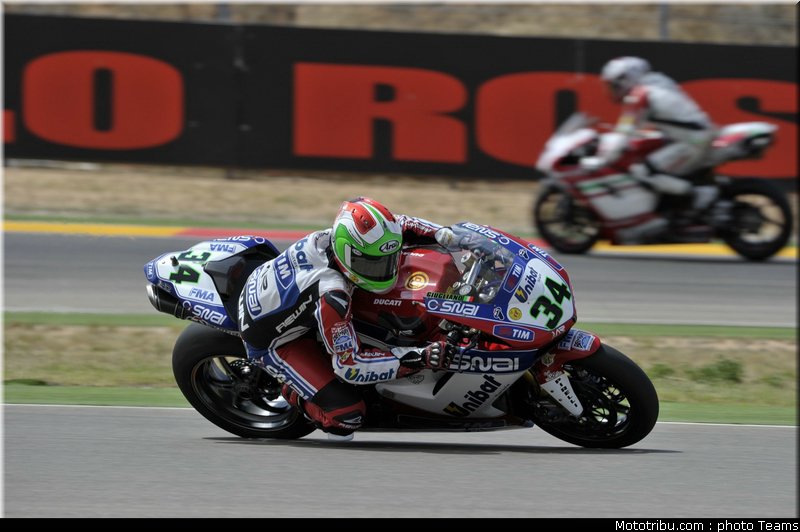 sbk_giugliano_003_espagne_aragon_2012