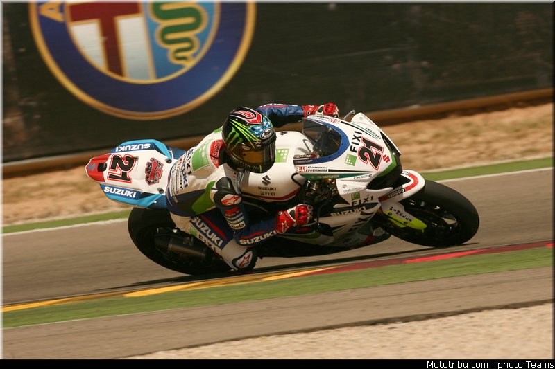 sbk_hopkins_010_espagne_aragon_2012