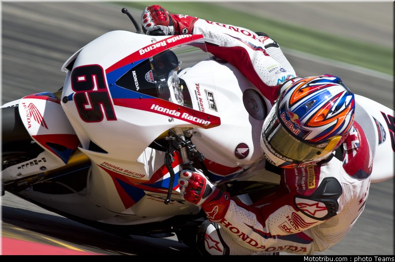 sbk_rea_011_espagne_aragon_2012
