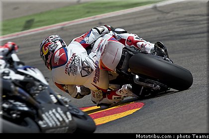 sbk_aoyama_002_espagne_aragon_2012.jpg