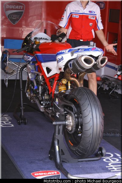 sbk_checa_022_espagne_aragon_2012