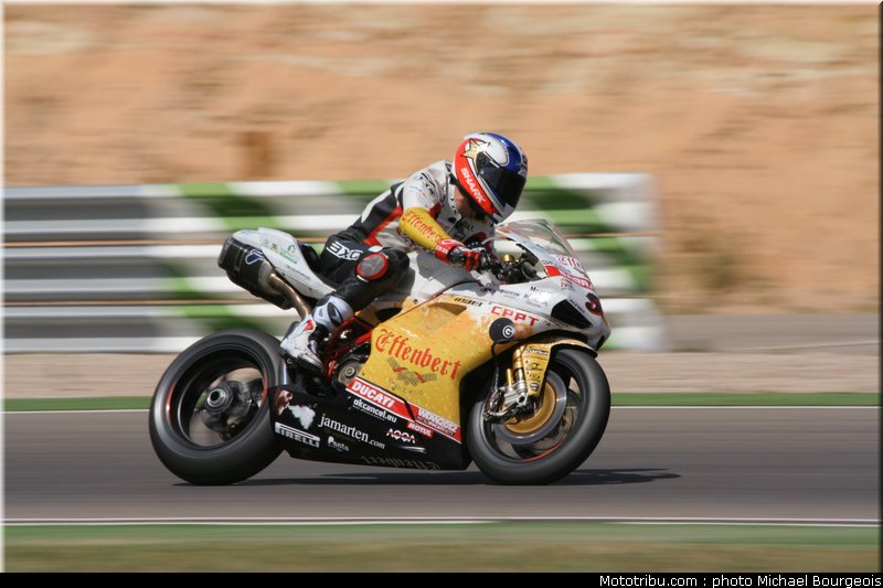sbk_guintoli_003
