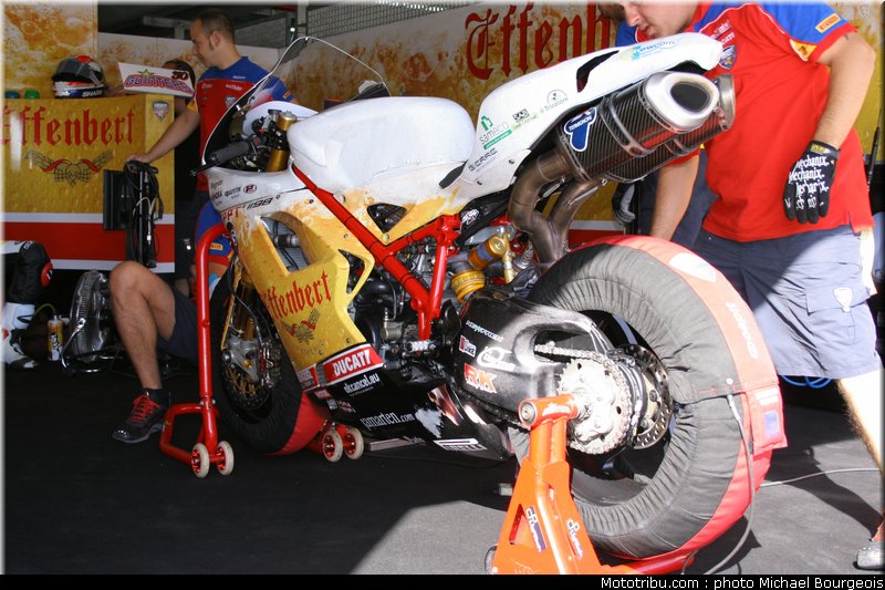 sbk_guintoli_008