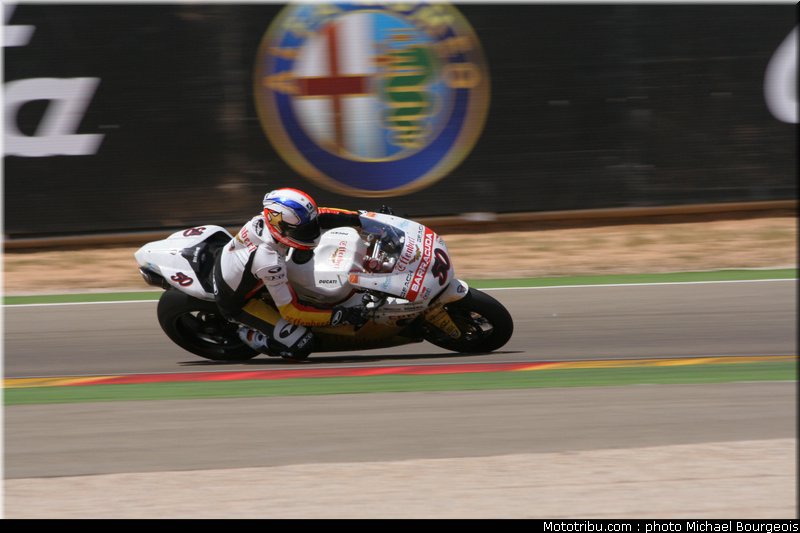 sbk_guintoli_016