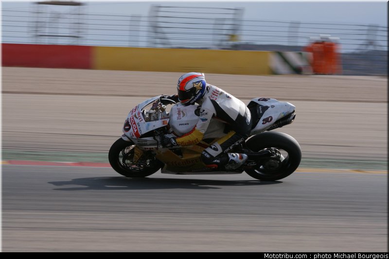 sbk_guintoli_017