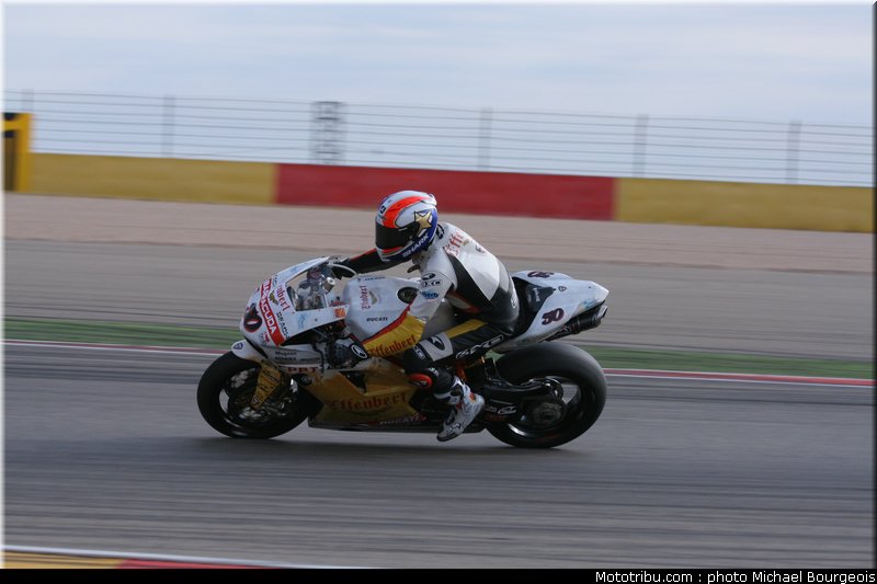 sbk_guintoli_018
