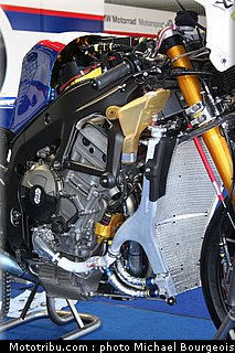 sbk_melandri_009.jpg
