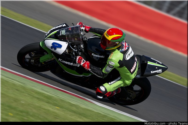 supersport_linfoot_001angleterre_silverstone_2012