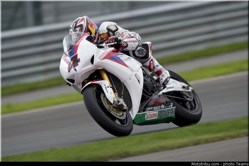 sbk_aoyama_004_wsbk_2012_russie_moscou