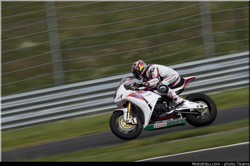 sbk_aoyama_005_wsbk_2012_russie_moscou