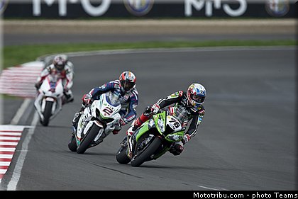 sbk_040_wsbk_2012_russie_moscou.jpg