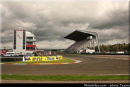 sbk_ambiance_043_wsbk_2012_russie_moscou.jpg