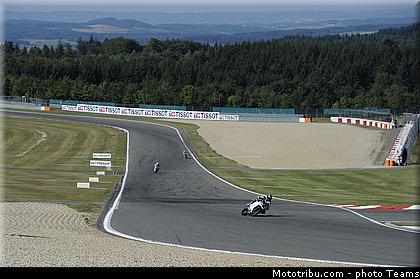 supersport_lowes_001_wsbk_2012_allemagne_nurburgring.jpg