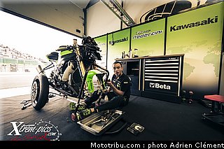 sbk_ambiance_003_france_magny_cours_2012.jpg