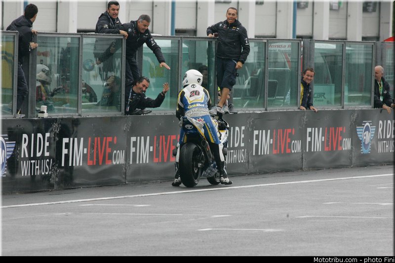 1000stk_barrier_003_france_magny_cours_2012