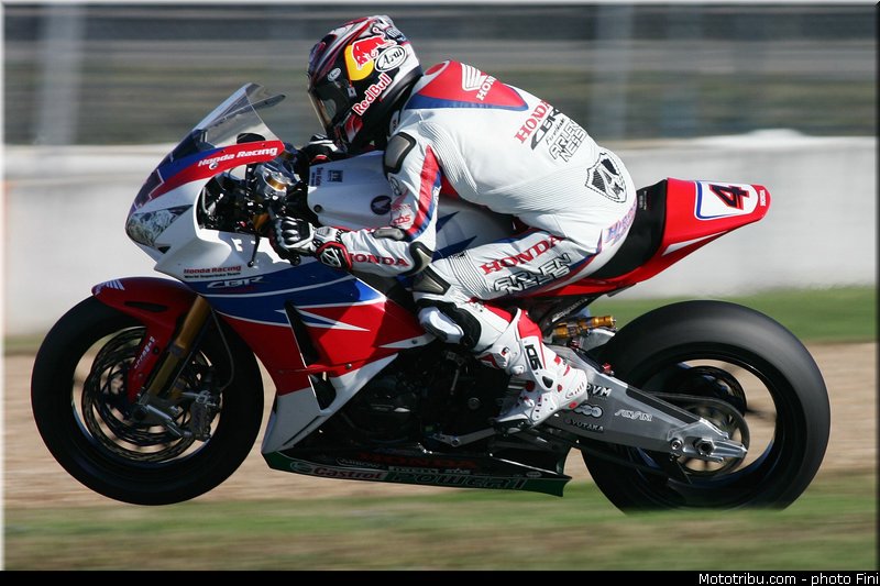 sbk_aoyama_002_france_magny_cours_2012