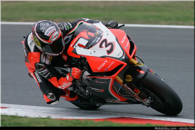 sbk_biaggi_004_france_magny_cours_2012
