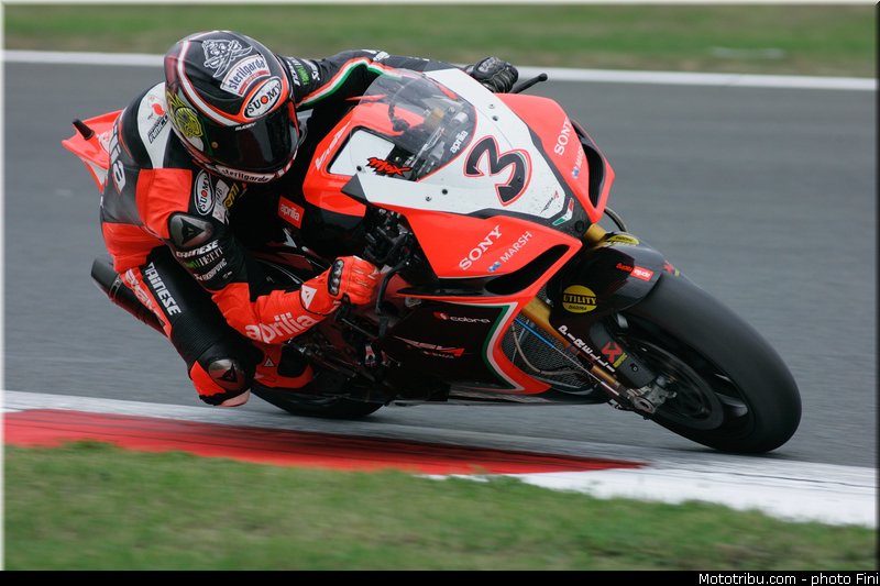 sbk_biaggi_005_france_magny_cours_2012