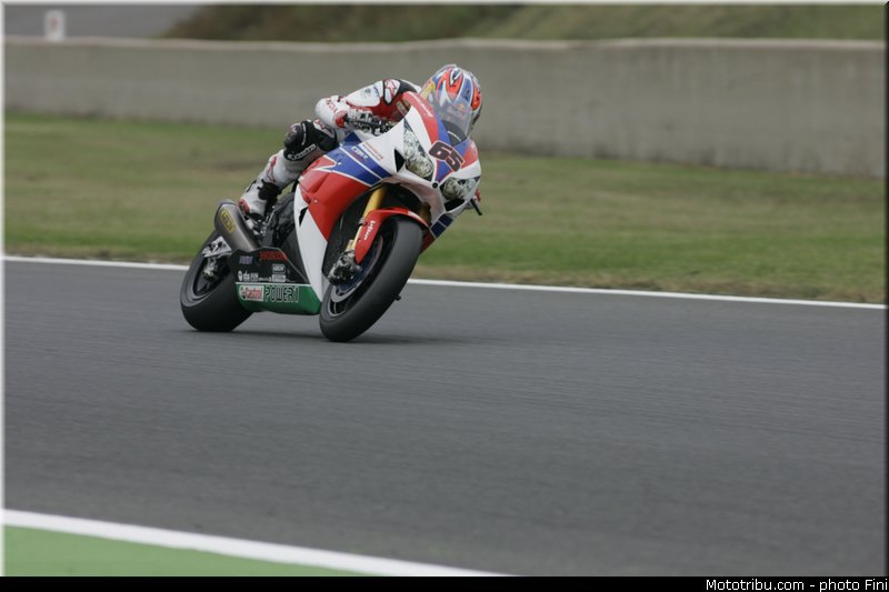 sbk_rea_001_france_magny_cours_2012