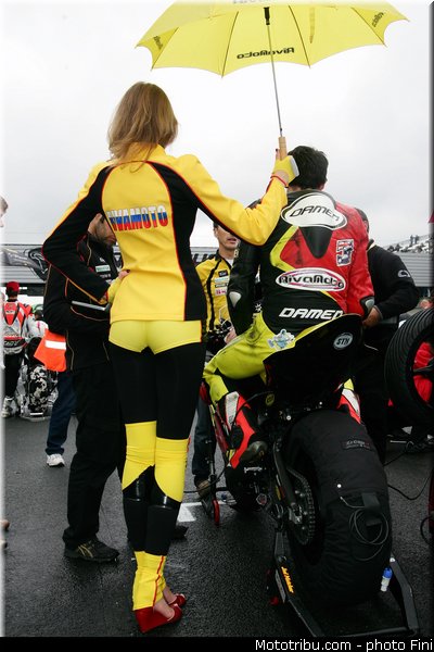supersport_ambiance_003_france_magny_cours_2012