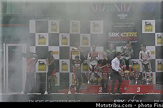 sbk_ambiance_010_france_magny_cours_2012.jpg