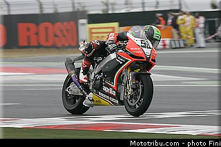 sbk_laverty_003_france_magny_cours_2012.jpg