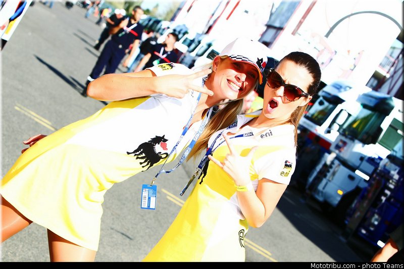 sbk_pitbabe_005_france_magny_cours_2012