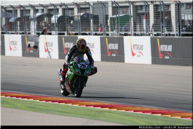 wsbk_baz_006_aragon_2013