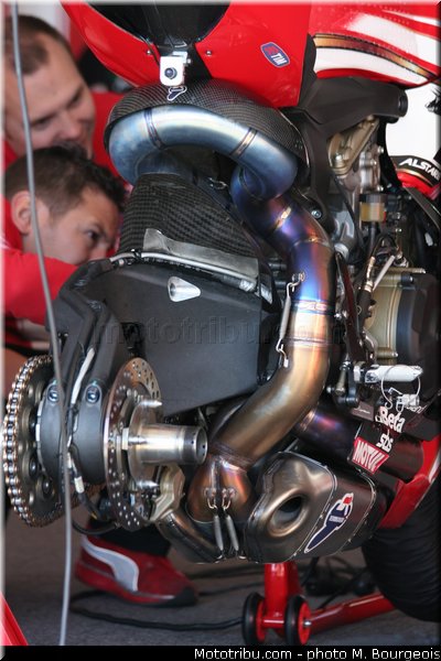 wsbk_checa_003_aragon_2013