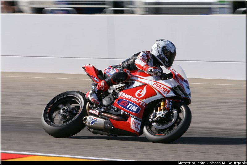 wsbk_checa_006_aragon_2013