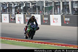 wsbk_baz_006_aragon_2013.jpg