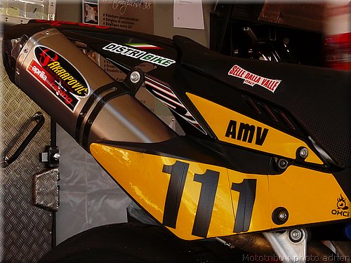 supermotard-alphuez2008-paddock_061.JPG