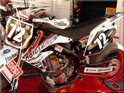 supermotard-alphuez2008-paddock_069.JPG