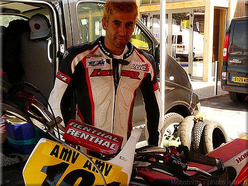 supermotard-alphuez2008-paddock_088.JPG