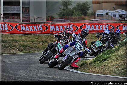 supermoto_s3_02_supermotard_alp_huez_2009.jpg