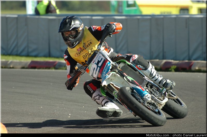 superbiker_parkes_2_mettet_2010
