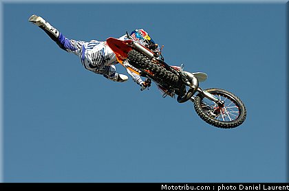 superbiker_freestyle_13_mettet_2010.JPG