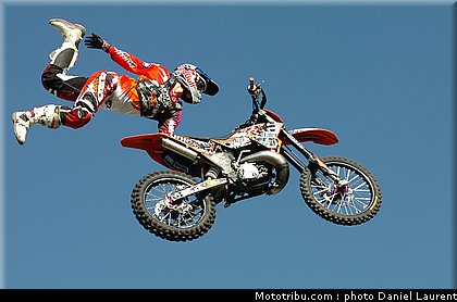 superbiker_freestyle_25_mettet_2010.JPG