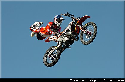 superbiker_freestyle_43_mettet_2010.JPG