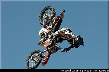 superbiker_freestyle_48_mettet_2010.JPG
