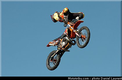 superbiker_freestyle_51_mettet_2010.JPG